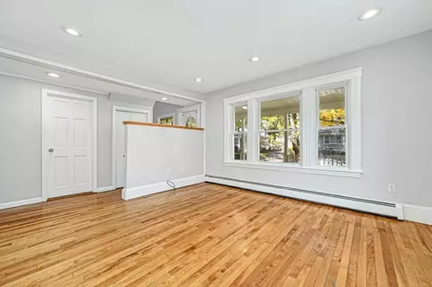 5 Manor St, Worcester, MA 01602 photo 7