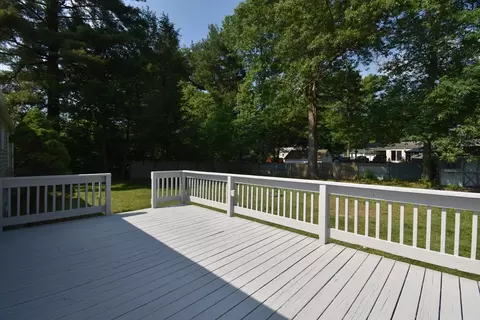 44 Thyme Ln, Springfield, MA 01129 photo 4