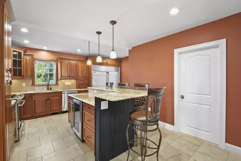 27 Kendrick Ave, Worcester, MA 01606 photo 8