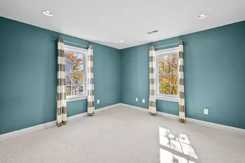27 Kendrick Ave, Worcester, MA 01606 photo 23