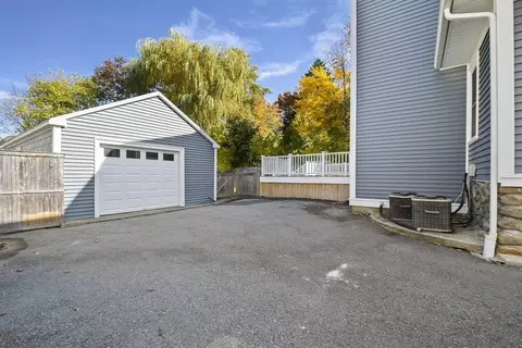 27 Kendrick Ave, Worcester, MA 01606 photo 35