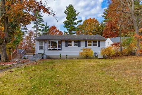 27 Mcfarlin Rd, Chelmsford, MA 01824