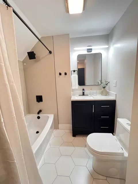 185 Hope Ave, Worcester, MA 01603 photo 7
