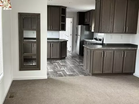 13 Fawn Dr, Plymouth, MA 02360