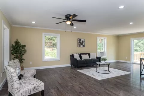 4079 Pleasant St, Palmer, MA 01069 photo 12