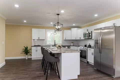 4079 Pleasant St, Palmer, MA 01069