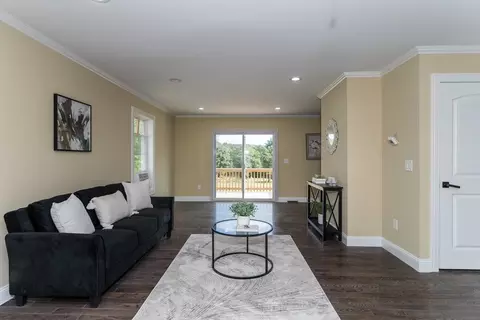 4079 Pleasant St, Palmer, MA 01069 photo 15