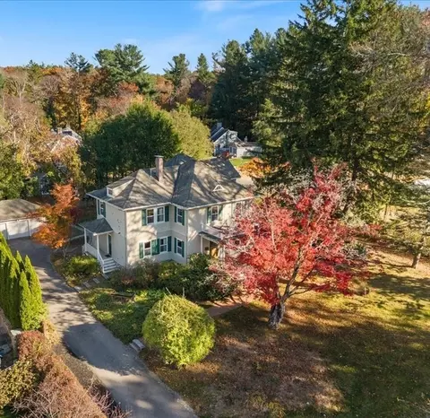 66 Bartlet St, Andover, MA 01810