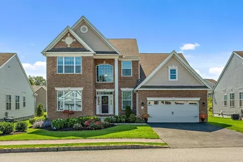60 Pine Tree Dr #60, Methuen, MA 01844