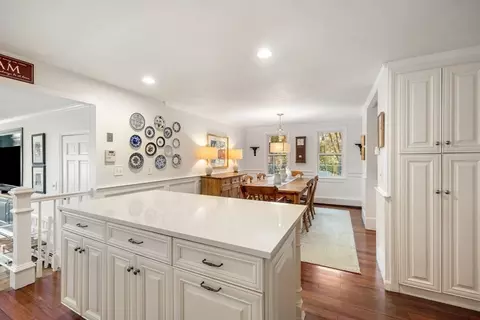 37 Pioneer Rd, Hingham, MA 02043 photo 9