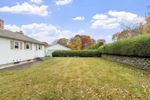Exterior - 236 Ash St, Gardner, MA 01440 photo 5 of 7
