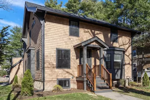 15 Chestnut St, Natick, MA 01760