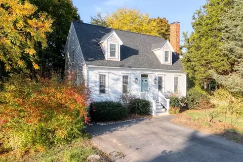 43 Pownal St, Marshfield, MA 02050