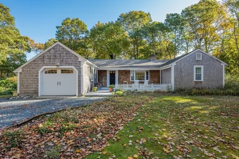 43 Chipman Rd, Sandwich, MA 02563