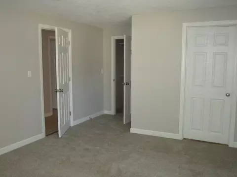 Bedroom - 25 Barrows Rd, Worcester, MA 01609 photo 1 of 1