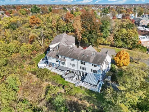 16 Crescent Hl #9, Springfield, MA 01105 photo 40