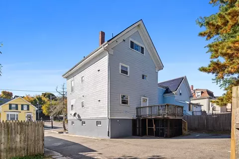 63 Sheridan St, Lynn, MA 01902