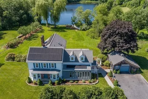 662 Central Tpke #IN-LAW, Sutton, MA 01590
