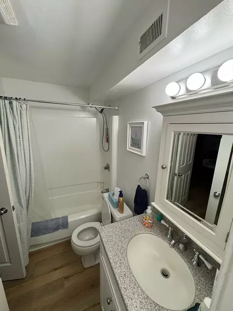 3 Beals Cove Rd #H, Hingham, MA 02043 photo 5
