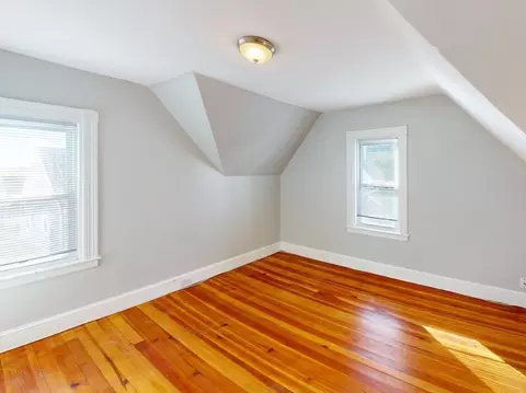 65 Foster St, Everett, MA 02149 photo 9