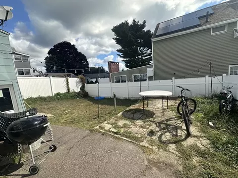 65 Foster St, Everett, MA 02149 photo 29