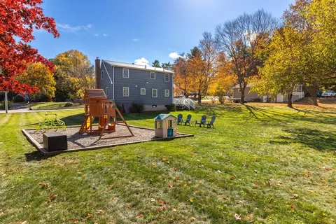 Exterior - 6 Beth Rd, Franklin, MA 02038 photo 7 of 9