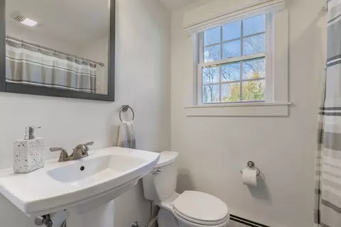 Bath - 6 Beth Rd, Franklin, MA 02038 photo 1 of 2