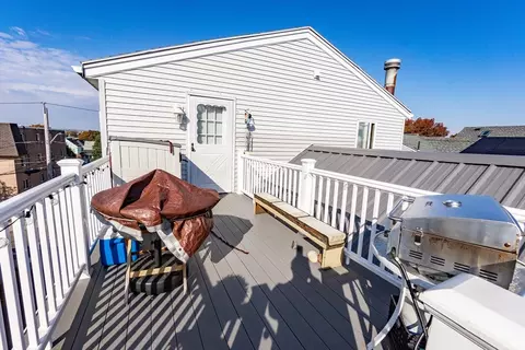 23 Irving St, Everett, MA 02149 photo 33