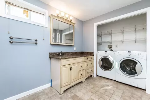 23 Irving St, Everett, MA 02149 photo 17