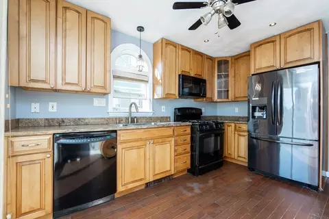 23 Irving St, Everett, MA 02149 photo 8