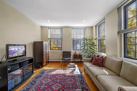 19 Fayette St #7, Boston, MA 02116