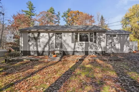 11 Lamb City Rd, Templeton, MA 01468