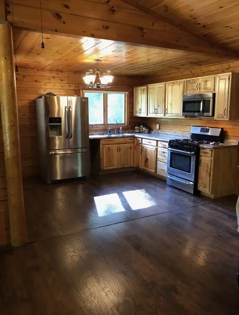 769 North Rd, Hardwick, MA 01037 photo 8