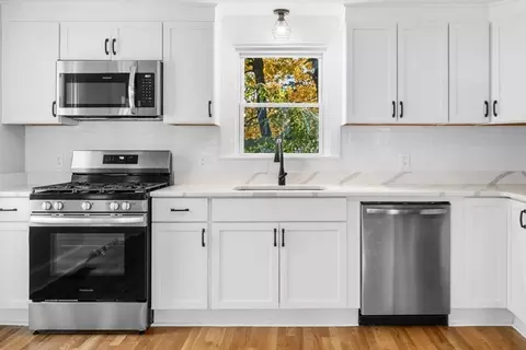 407 Stetson St, Fall River, MA 02720 photo 13