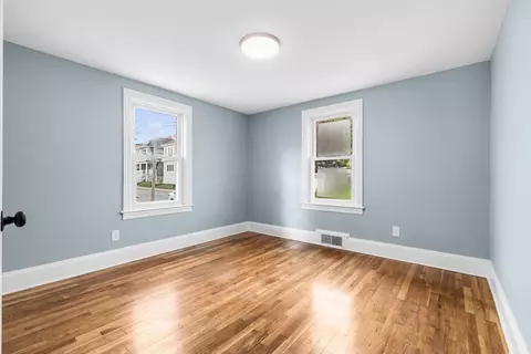 407 Stetson St, Fall River, MA 02720 photo 16