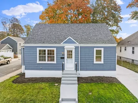 407 Stetson St, Fall River, MA 02720 photo 2