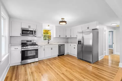407 Stetson St, Fall River, MA 02720 photo 11