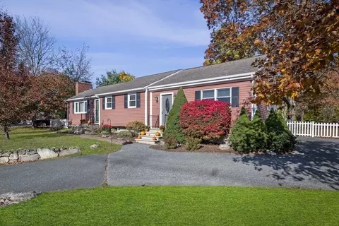 159 Elm St, North Reading, MA 01864