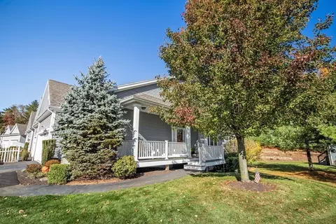 66 Stonebridge Dr #66, Hanson, MA 02341