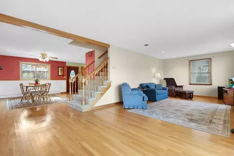 Living - 8 Bumpy Ln, Methuen, MA 01844 photo 2 of 3