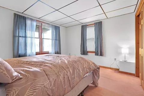 Bedroom - 8 Bumpy Ln, Methuen, MA 01844 photo 5 of 6