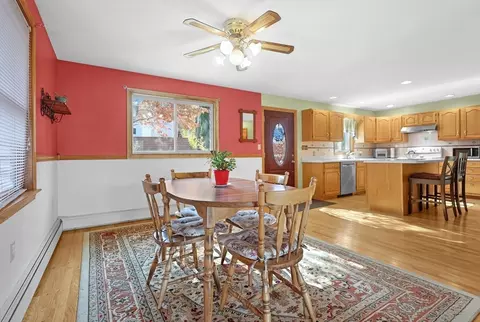 Dining - 8 Bumpy Ln, Methuen, MA 01844 photo 2 of 2