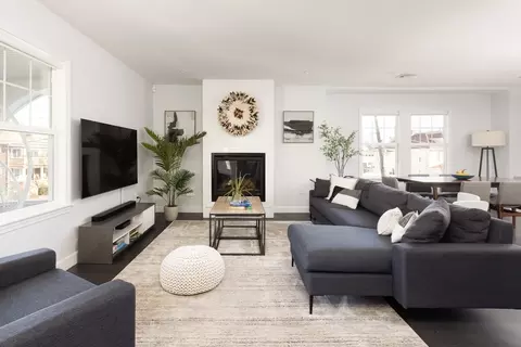 24 Maplewood St #2, Watertown, MA 02472