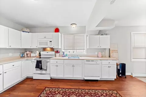 31 Calhoun Ave, Everett, MA 02149 photo 6
