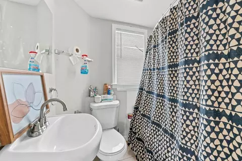 31 Calhoun Ave, Everett, MA 02149 photo 12