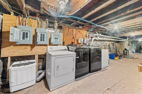 31 Calhoun Ave, Everett, MA 02149 photo 18