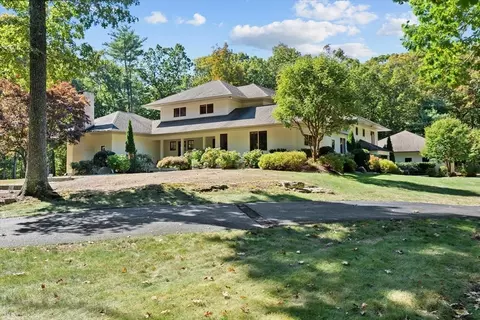 15 Partridge Ln, Boxford, MA 01921