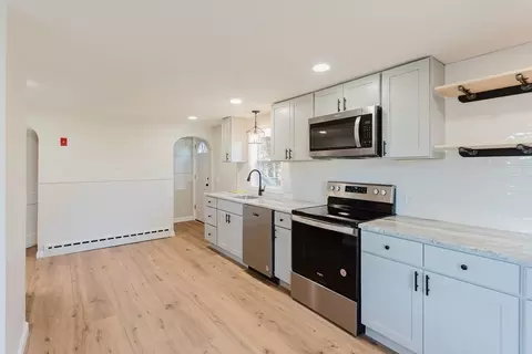 Kitchen - 28 Thompson Rd, Webster, MA 01570 photo 3 of 3