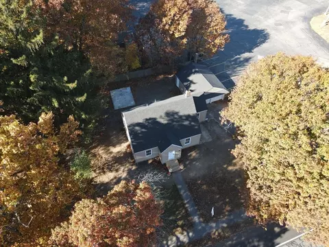 View/Area - 28 Thompson Rd, Webster, MA 01570 photo 2 of 4