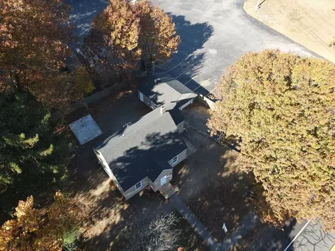 View/Area - 28 Thompson Rd, Webster, MA 01570 photo 3 of 4